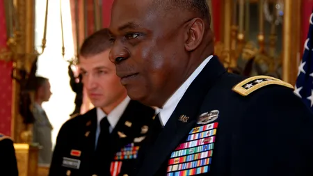 Alertă la Washington: șeful Pentagonului, Lloyd Austin, SPITALIZAT din cauza unor complicații!