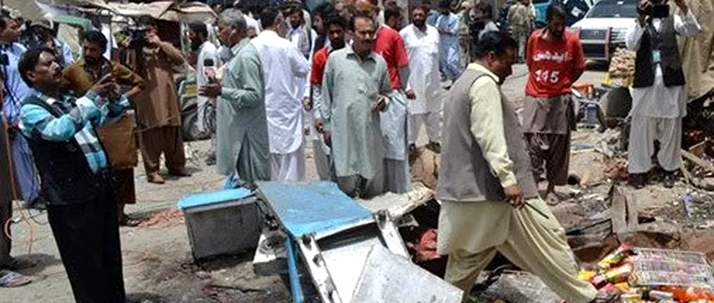 Peste 70 de morți și zeci de răniți, după ce o bombă a explodat în fața unui spital din Pakistan