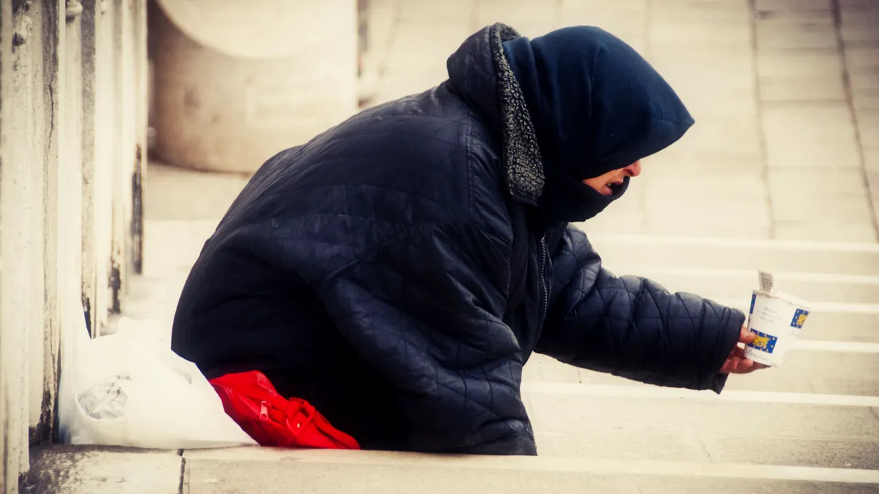 ROMÂNII SĂRACI din Italia vor primi O ALOCAȚIE lunară de 780 de euro. Care sunt CONDIȚIILE