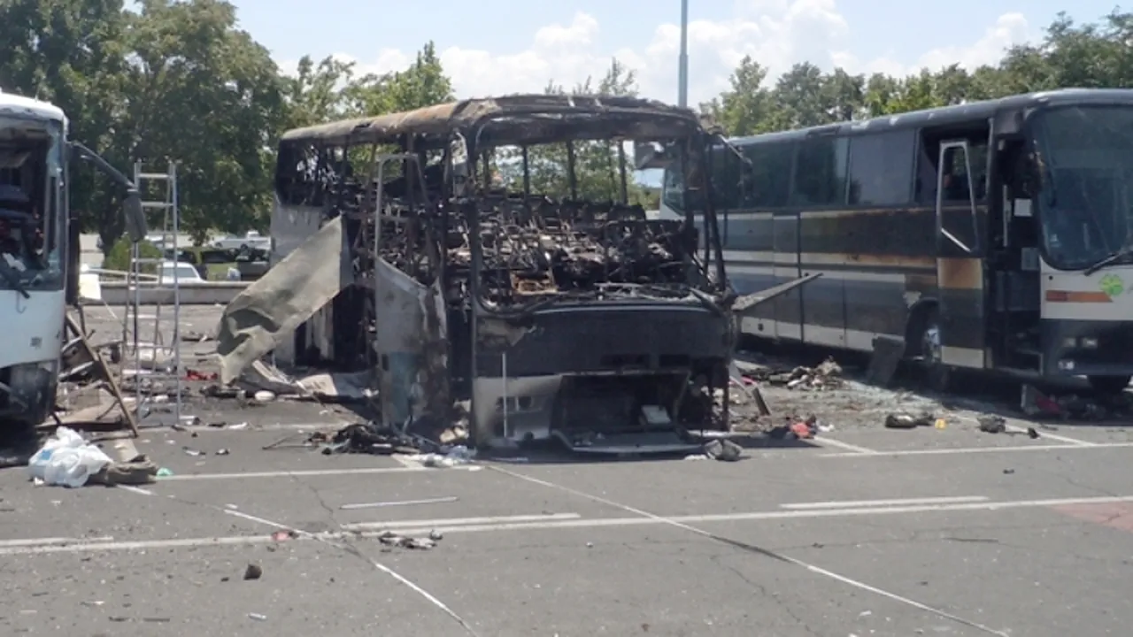 Atacatorul sinucigaș de la Burgas ar fi avut doi complici