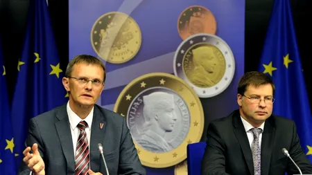Letonia trece la euro din 2014