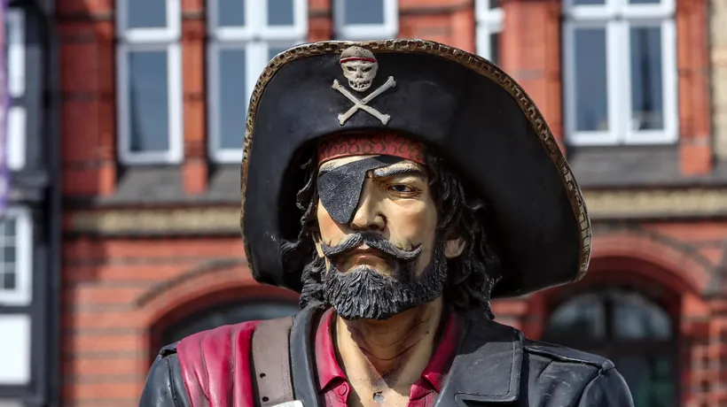 De ce aveau pirații un ochi acoperit?