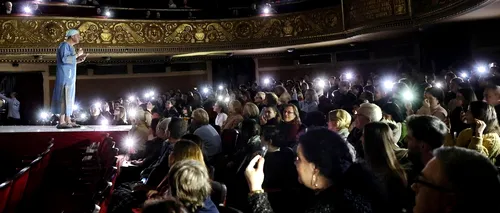 Gest IMPRESIONANT în Sala Mare a Teatrului Național din Timișoara: cum au reacționat spectatorii când a apărut o problemă tehnică