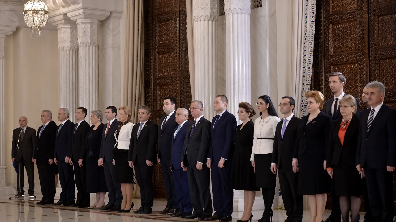 Greșeala de clasa a VI-a pe care au făcut-o toți miniștrii care și-au retras demisiile 
