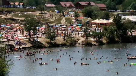 Cum a reînviat LITORALUL ARDEALULUI, după zeci de ani de paragină și faliment. Acum 300.000 de turiști vin aici în fiecare an