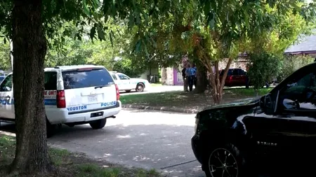 Poliția din SUA a descoperit o casă unde erau sechestrate opt persoane, una fiind captivă zece ani