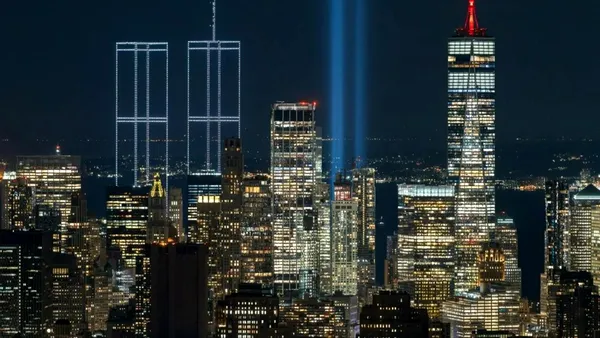 25 de ani de la atacurile teroriste din SUA: Turnurile Gemene au fost „reconstruite” deasupra New York-ului din „lumină“. Ce alte evenimente mai pregătesc americanii