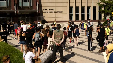 Minneapolis va angaja influenceri care să raporteze despre procesele polițiștilor acuzați de uciderea lui George Floyd