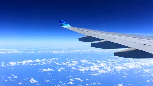 Motivul pentru care călătoriile cu avionul ar putea dura mai mult în viitorul apropiat
