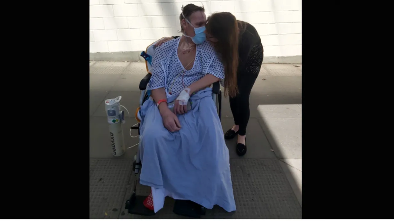 TERIBIL. Din cauza COVID-19, un bărbat a rămas fără un picior. Complicația care poate duce la amputarea membrelor