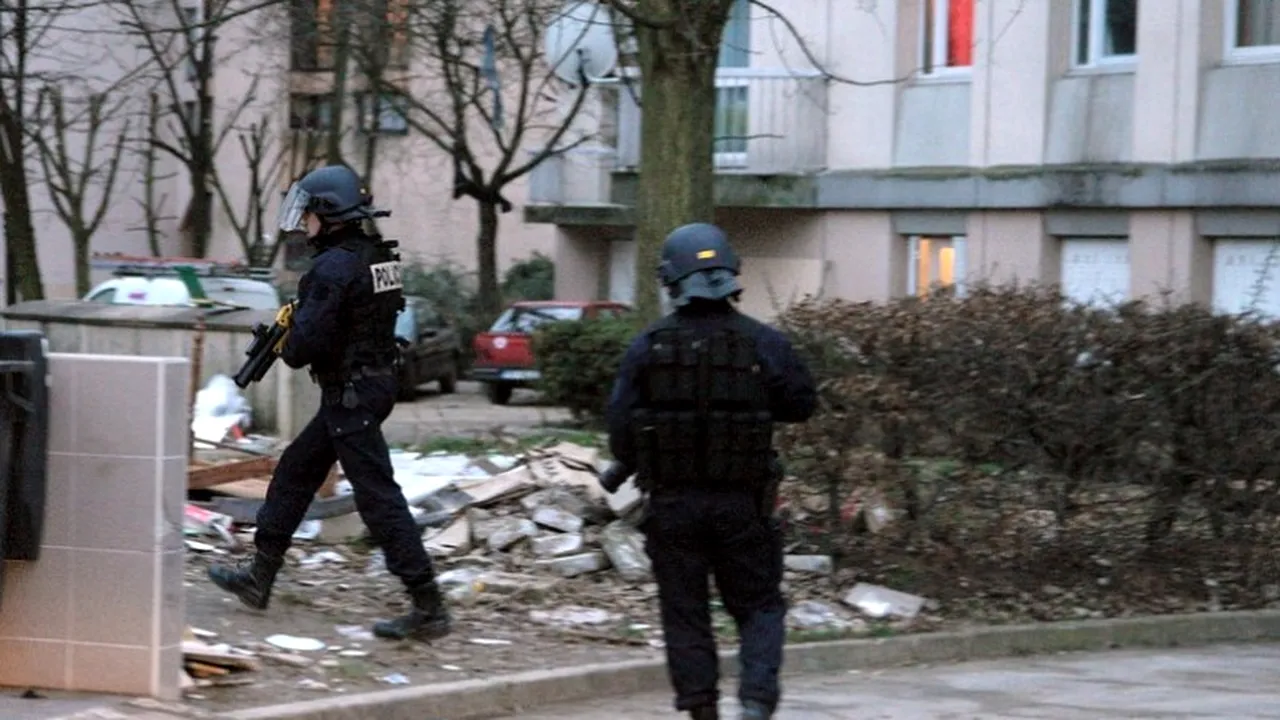 Cum l-au răpit agresorii pe  tânărul rom LINȘAT în Franța. Detalii incredibile din anchetă