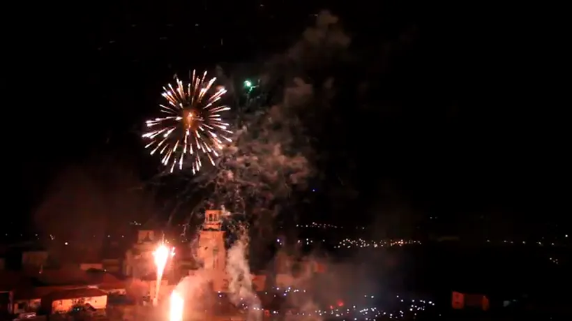 1 Decembrie la Alba Iulia: foc de artificii tricolore