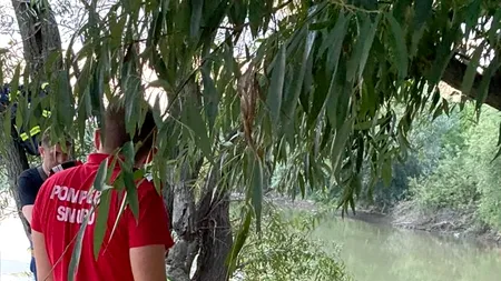 Adolescent de 16 ani, găsit înecat în râul Mureș. Băiatul voia să se răcorească