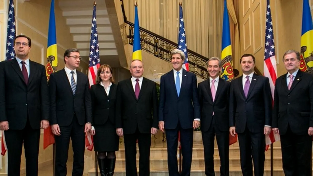 John Kerry îndeamnă R.Moldova să continue reformele, promițând susținerea Statelor Unite