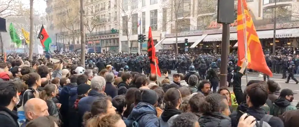 Noi proteste în Franța. Unul dintre restaurantele preferate ale lui MACRON, incendiat de manifestanți