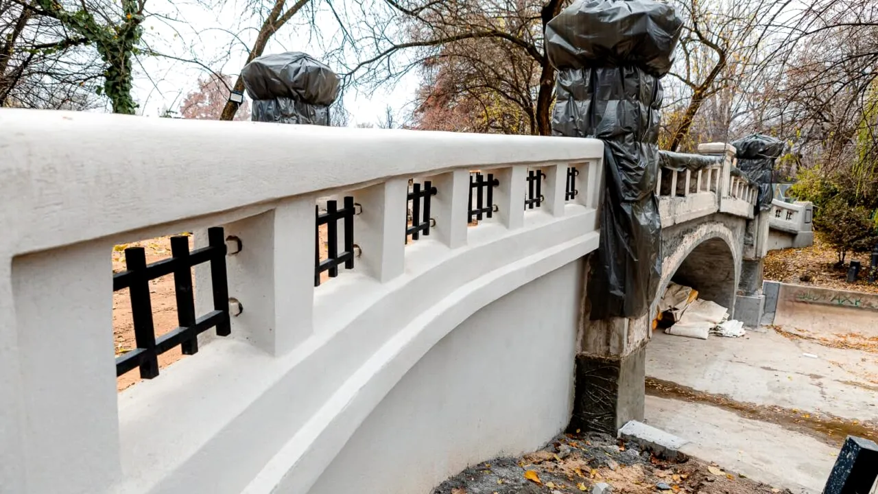 Nicușor Dan anunță continuarea reabilitării Parcului Cișmigiu, chiar și în sezonul rece. Care e stadiul lucrărilor