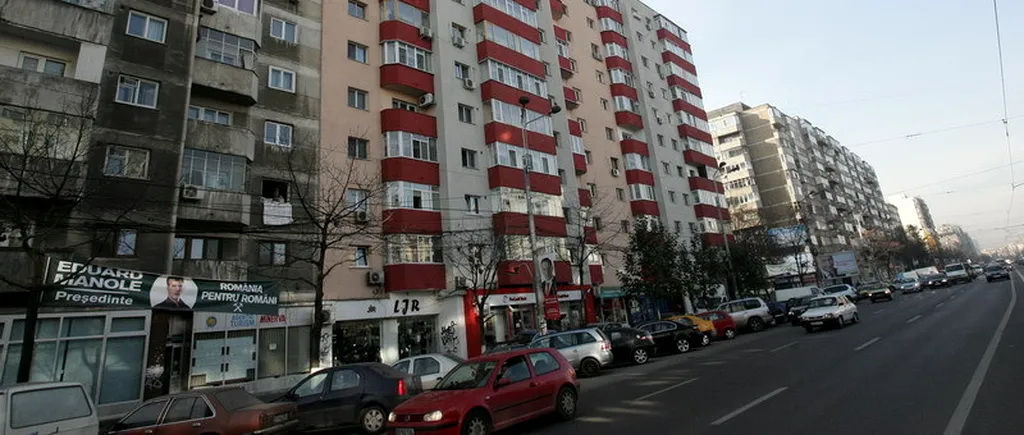 Femeie din Oradea, găsită moartă lângă blocul în care locuia, după ce a căzut de la etaj. “Avea probleme cu nervii!”