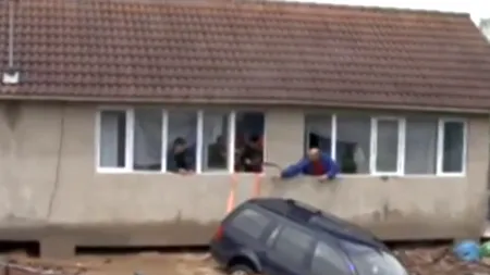 Localnicii din Novaci evacuați din cauza pericolului unei noi viituri s-au întors la casele lor