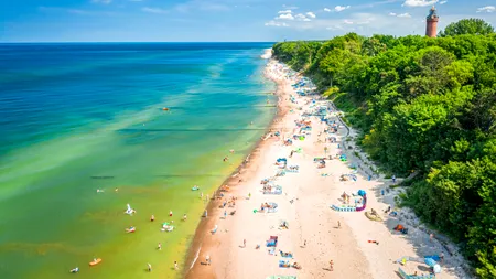 Cele mai frumoase PLAJE din lume. Care este destinația preferată de români