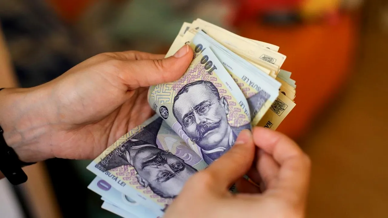 Guvernul a îndatorat fiecare român cu 6.000 de lei în numai nouă luni. De ce se împrumută România atât de mult de pe piețele externe