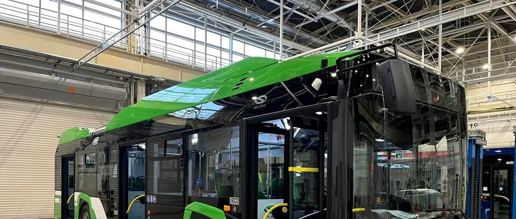Primele 15 troleibuze noi Solaris vor ajune în București din Polonia în ianuarie. Cum arată noile vehicule