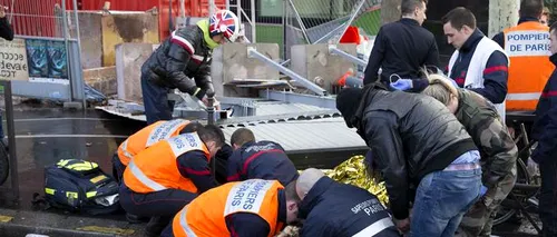 Două persoane, rănite grav, la Paris, de un panou publicitar doborât de vânt