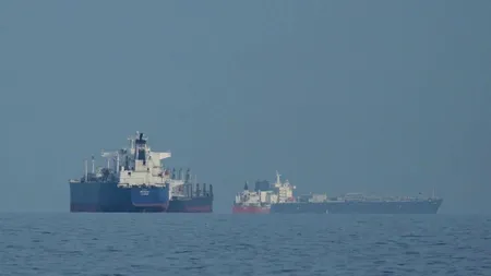 Trei nave ale Chinei au reușit să traverseze Strâmtoarea Ormuz. Ce alte țări au mai primit permisiunea Teheranului