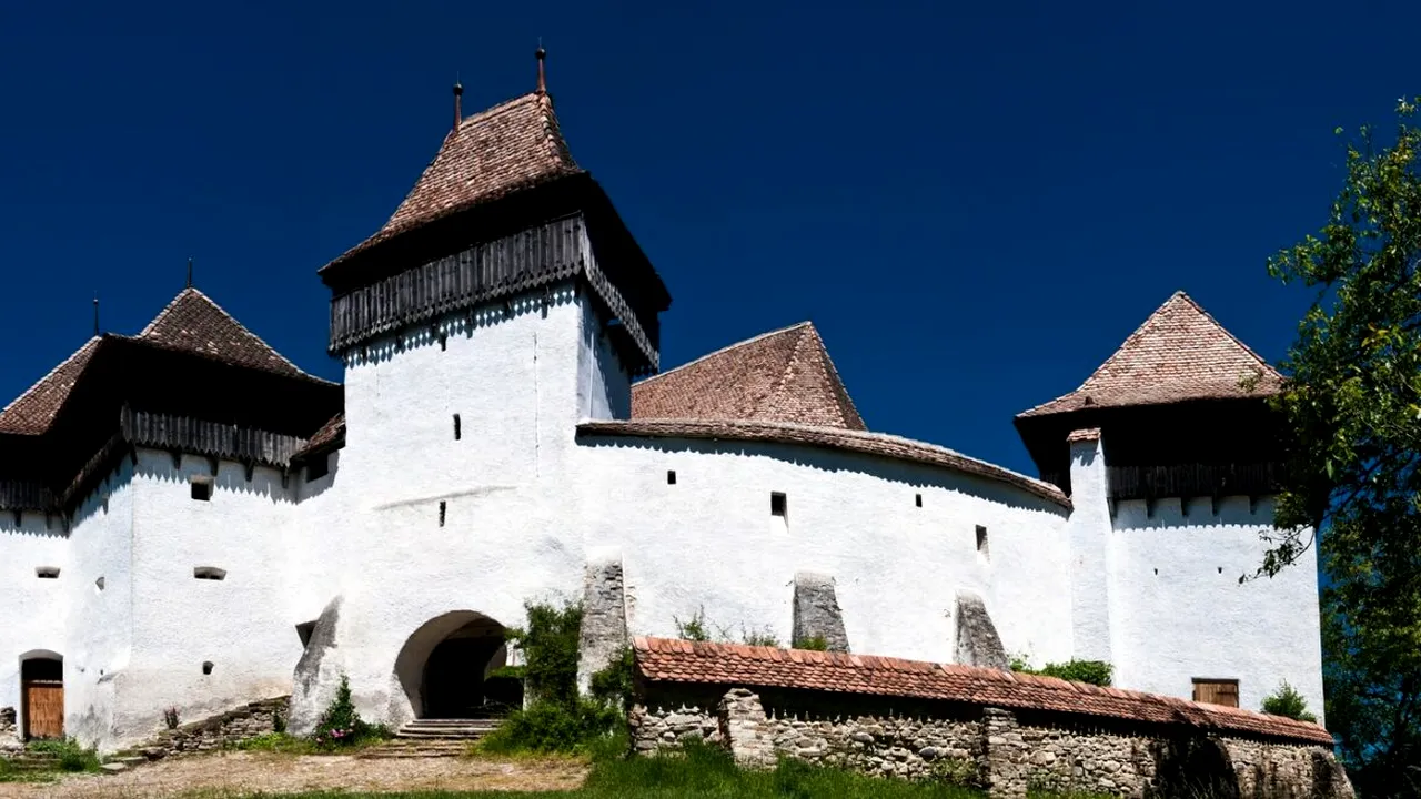 CETATEA fortificată din Apuseni, încărcată de istorie și legende românești, care ascunde un blestem vechi de secole