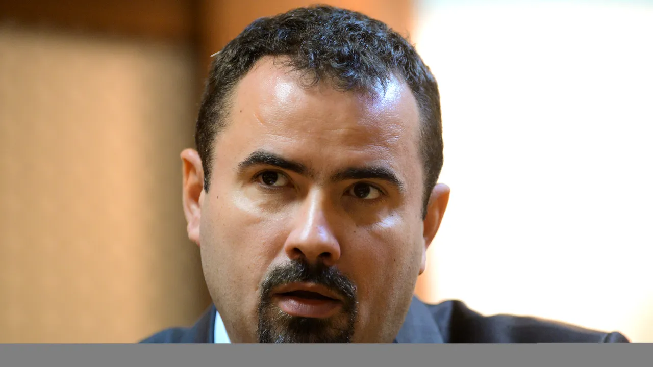 Reacție nervoasă a primarului interimar al Bucureștiului, întrebat când se oprește apa caldă: „Băga-mi-aș....