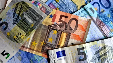 Sectorul financiar și schimbările climatice. Cum ne încălzesc banii... atmosfera