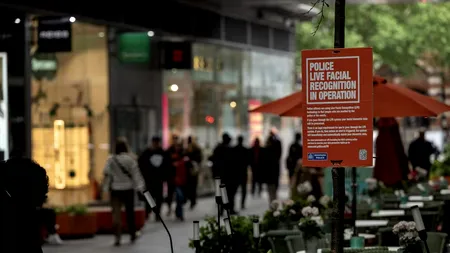 Londra extinde recunoașterea facială în spațiul public. Măsurile au stârnit controverse privind supravegherea și drepturile civile