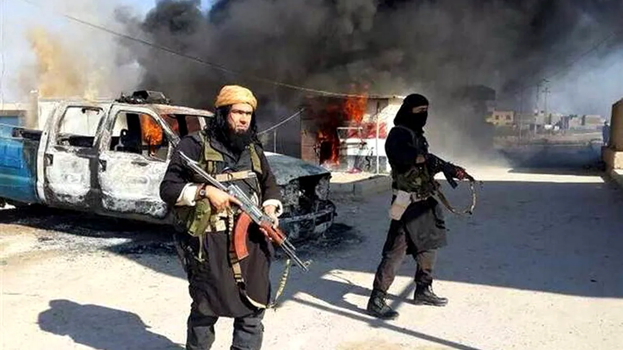 Grupul terorist Stat Islamic a devenit activ în sudul Afganistanului. Talibanii, 