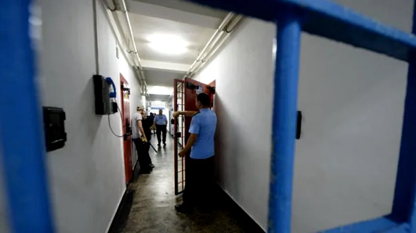 Focar de COVID-19 într-un penitenciar din România. Zeci de deținuți și angajați, infectați cu coronavirus