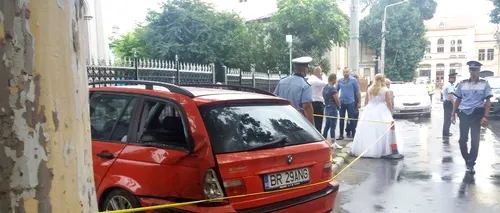 O mașină a intrat într-un grup de nuntași, în Brăila. Șoferul a fugit de la locul accidentului
