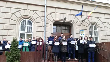 Procurorii și judecătorii ÎȘI SUSPENDĂ ACTIVITATEA în mai multe județe. Cer ABROGAREA OUG 7, care modifică legile justiției