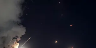 <span style='background-color: #dd9933; color: #fff; ' class='highlight text-uppercase'>LIVE UPDATE</span> RĂZBOI Israel-Hezbollah, ziua 362. Iranul a lansat 200 de rachete, potrivit Teheranului/Tel Avivul, nou avertisment privind evacuarea din Beirut