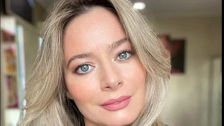 Laura Cosoi așteaptă al cincilea copil. ”După ce n-am mai alăptat, de fiecare dată am rămas din nou însărcinată”