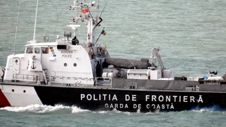 Polițiștii români au salvat 50 de persoane care riscau să se înece în Marea Egee