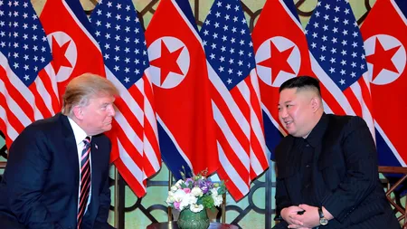 Întâlnire fără precedent: Donald Trump și Kim Jong-un s-au întâlnit duminică în zona demilitarizată / Liderul nord-coreean laudă „prietenia extraordinară