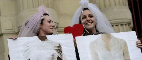 După Franța, lupta pentru legalizarea căsătoriilor gay atinge apogeul în Marea Britanie. Apelul lui Cameron pentru laburiști