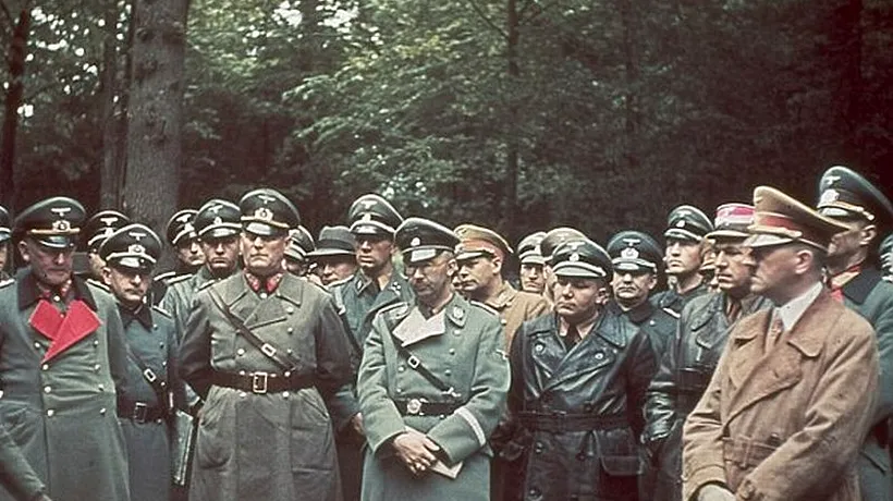FOTO: Fotografii color cu Adolf Hitler, publicate în premieră