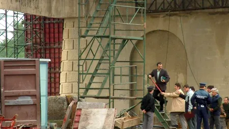 Un angajat al Combinatului Mechel din Târgoviște a murit după ce a căzut de pe o pasarelă