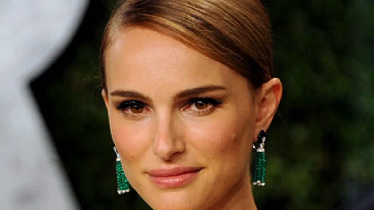 Cât de mult au învățat vedetele în facultate?