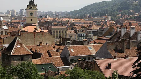 Un bloc în pericol de prăbușire, după ce terenul de sub fundație s-a surpat