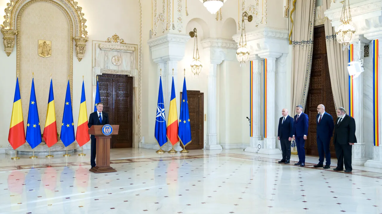 Suspendarea lui Klaus Iohannis, DISCUTATĂ în coaliție. În Parlament se discută a treia cerere de încheiere a mandatului