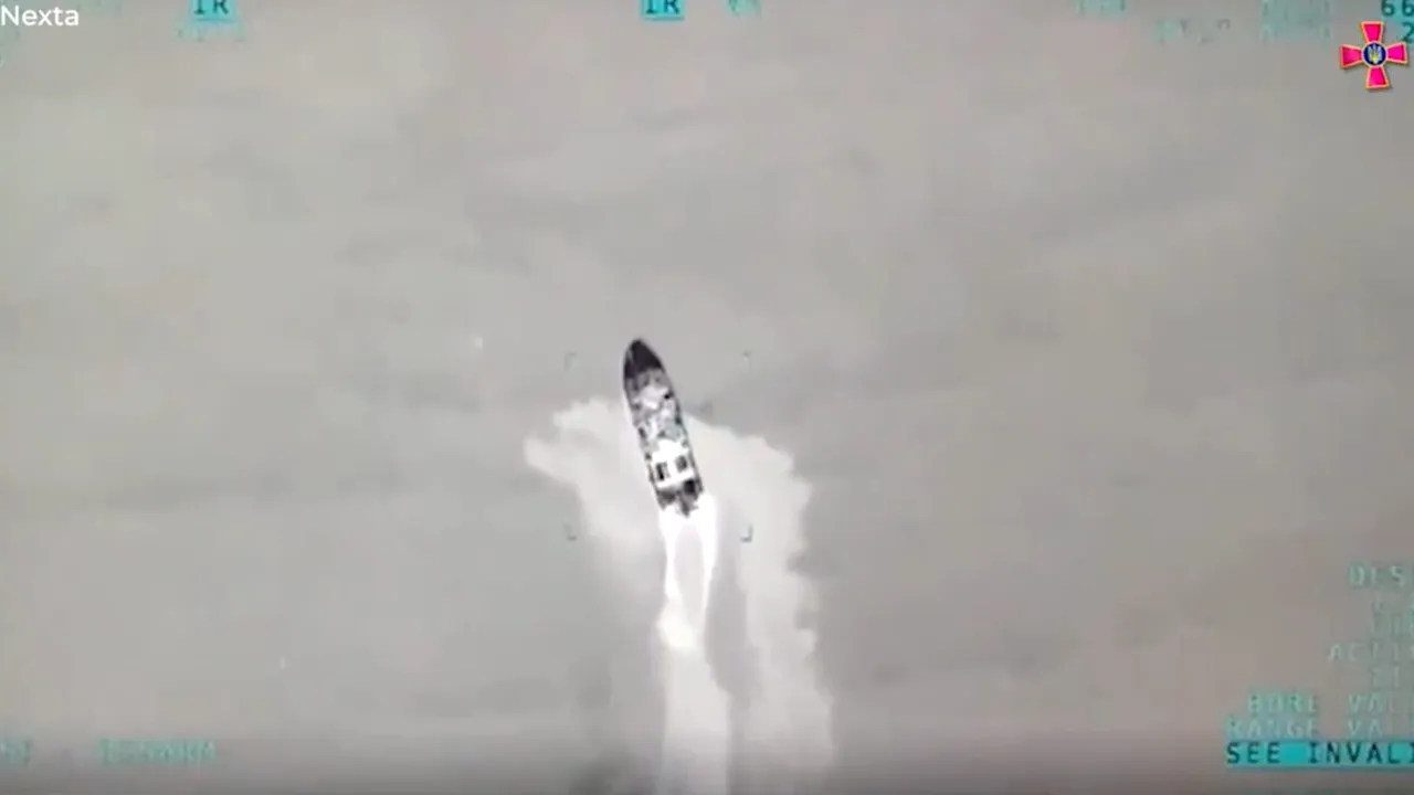 VIDEO | Ministerul Apărării de la Kiev: Două nave ruseşti de patrulare din clasa Raptor au fost distruse de o dronă ucraineană Bayraktar