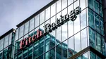 Fitch decide astăzi dacă va retrograda ratingul României la categoria junk