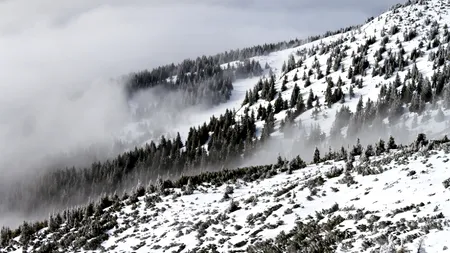 VREMEA în weekend. Temperaturile vor continua să scadă, pe alocuri existând condiții de ploaie