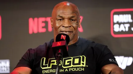 Pugilistul Mike Tyson a suferit o CRIZĂ de ulcer, în avionul care îl ducea spre Los Angeles. Peste 2 luni, el are meci cu un celebru youtuber american