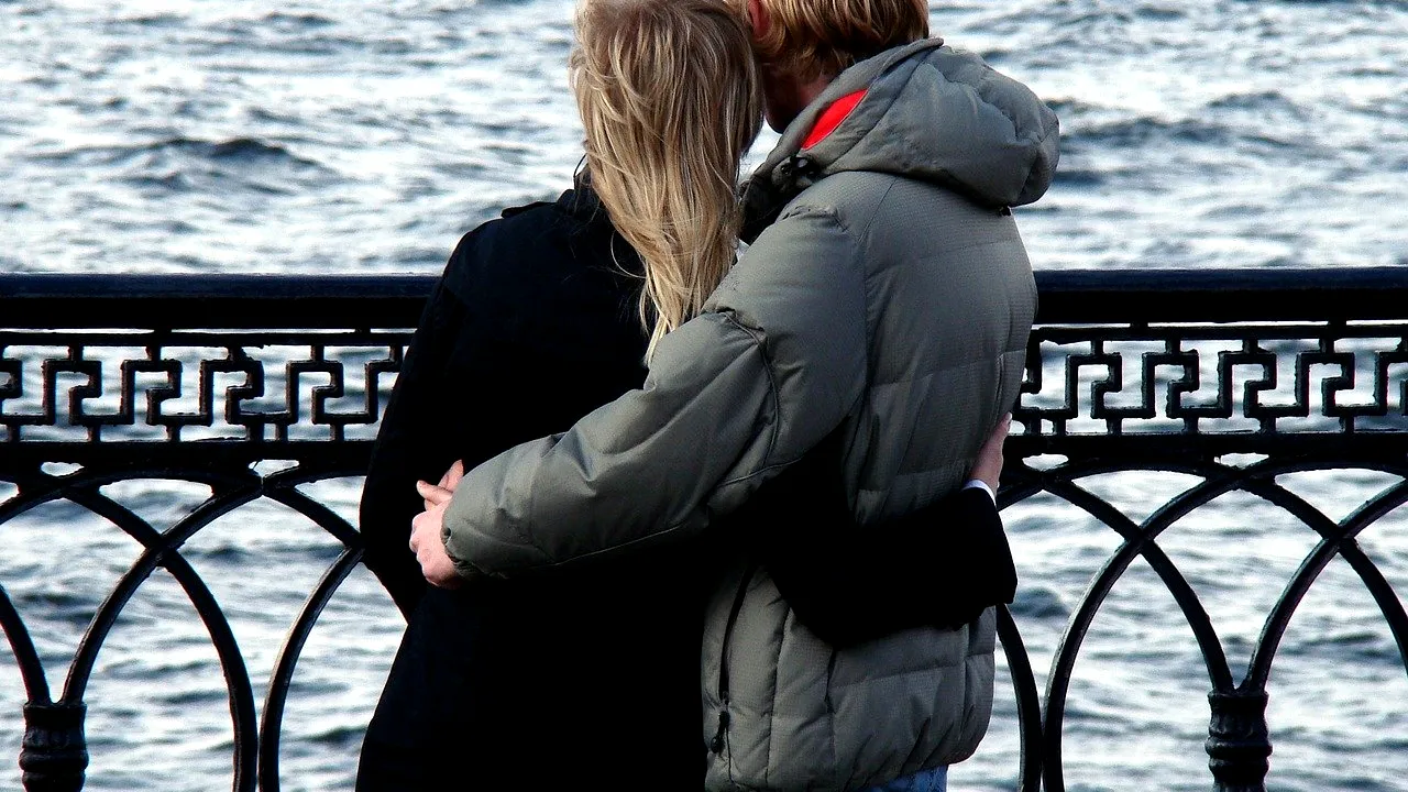 Facebook testează aplicația de dating Spark, destinată „oamenilor buni”